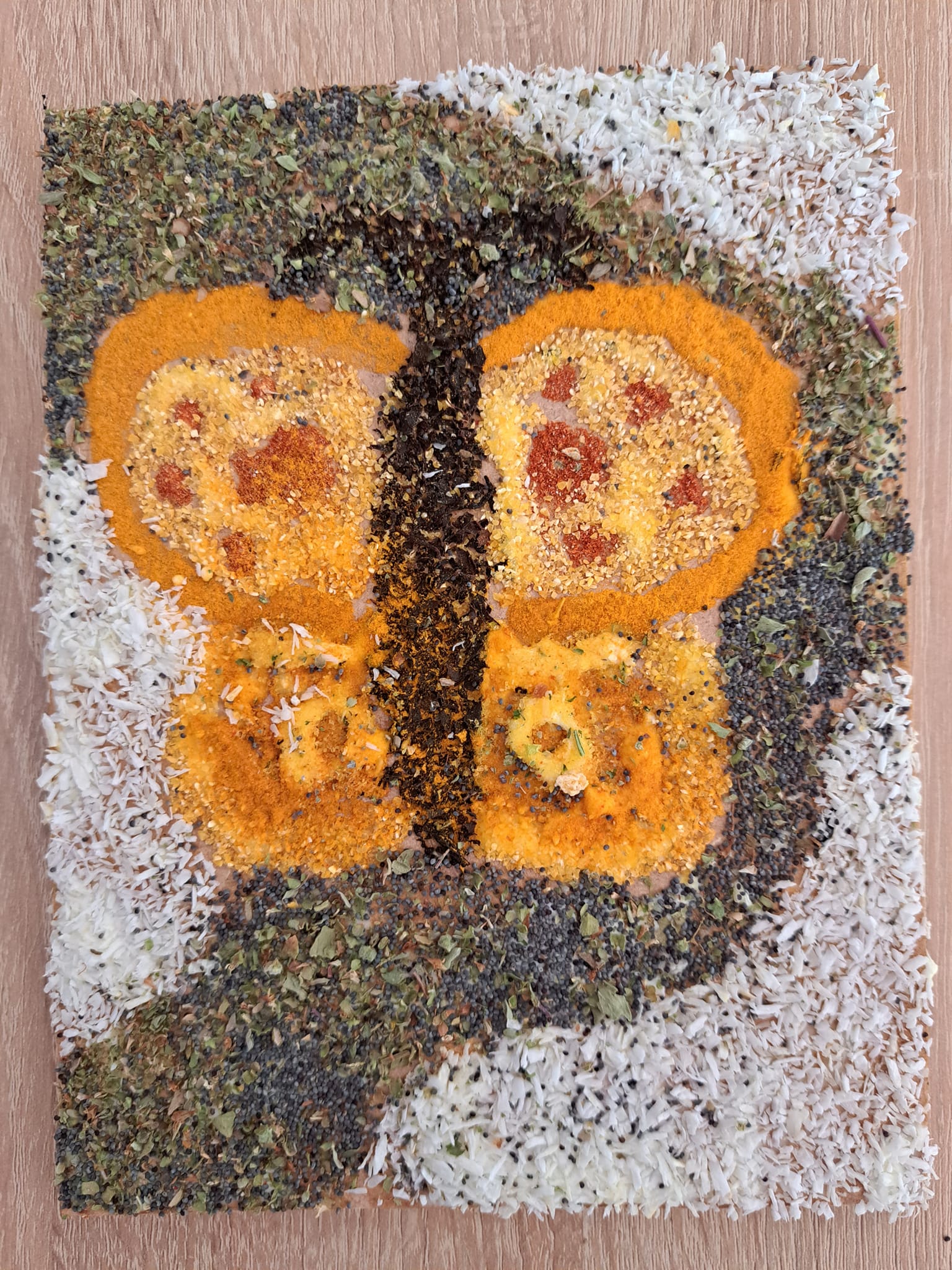 Zajęcia plastyczne - mozaiki z artykułów spożywczych